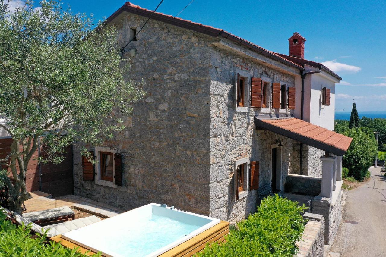 Villa Fani With Jacuzzi Icici Exterior photo