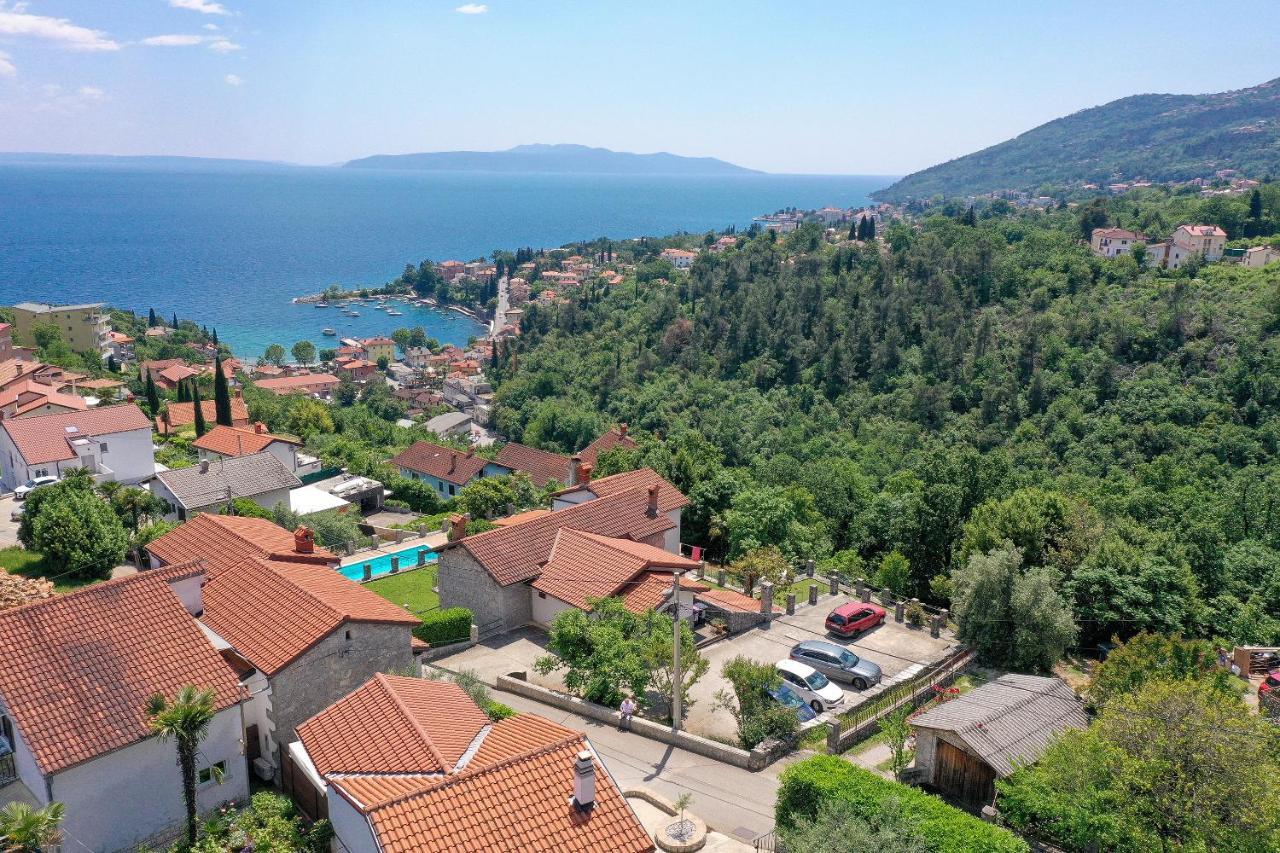 Villa Fani With Jacuzzi Icici Exterior photo