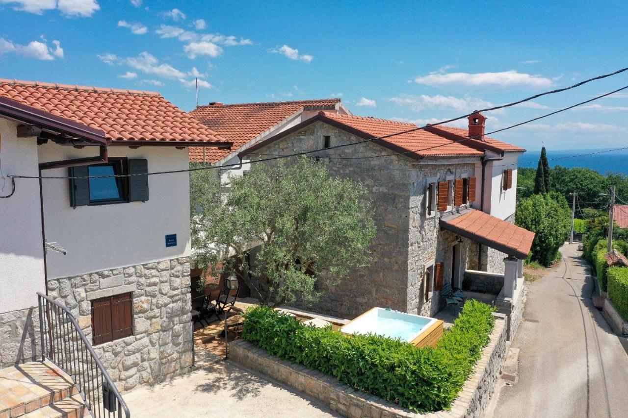 Villa Fani With Jacuzzi Icici Exterior photo