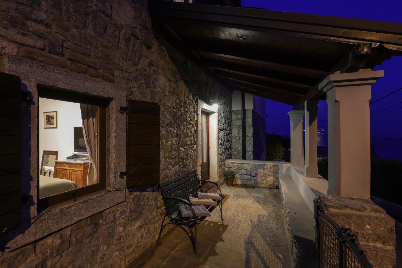 Villa Fani With Jacuzzi Icici Exterior photo